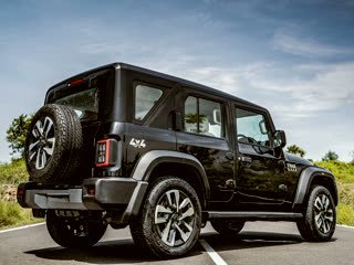 Thar ROXX 4×4 car available for rental in Chandigarh